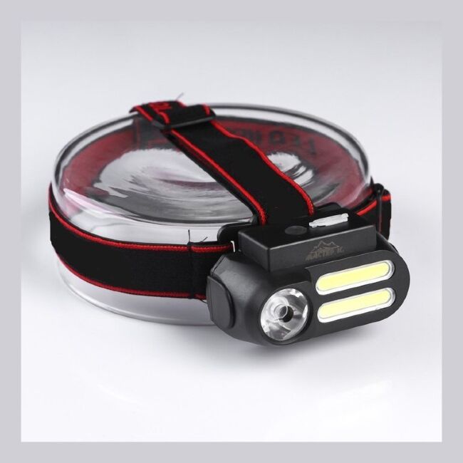 Фонарь налобный BL X-BALOG YB-1008 6 диодов аккумулятор зарядка 220В 1 режим Фонарь налобный BL X-BALOG YB-1008 6 диодов аккумулятор зарядка 220В 1 режим