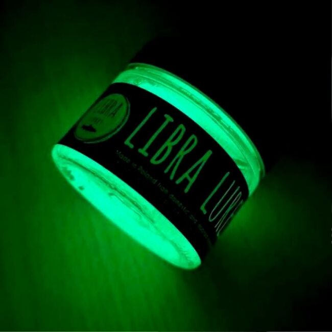 Приманка LIBRA LURES Fatty D'Worm 75 # 000 Glow UV Green 75мм Сыр 8шт/уп