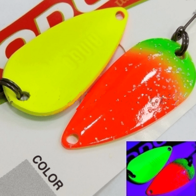 Блесна колеблющаяся YARIE 704 Ringo 30мм 3.0гр #E71 GLOW Блесна колеблющаяся YARIE 704 Ringo 30мм 3.0гр #E71 GLOW