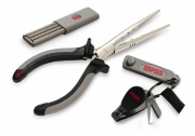 Комбо-набор RAPALA 9 (плоскогубцы (16см.); точило для крючков; кусачки) Комбо-набор RAPALA 9 (плоскогубцы (16см.); точило для крючков; кусачки)