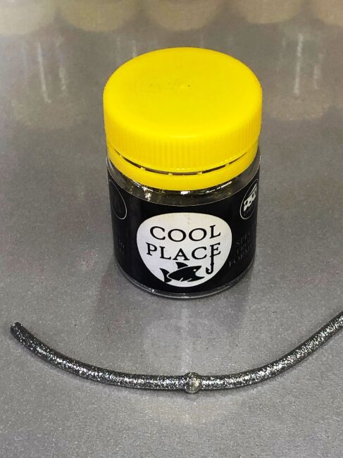 Силиконовая приманка COOL PLACE Доширак 100мм Сыр #Silver glitter 12шт/уп Силиконовая приманка COOL PLACE Доширак 100мм Сыр #Silver glitter 12шт/уп