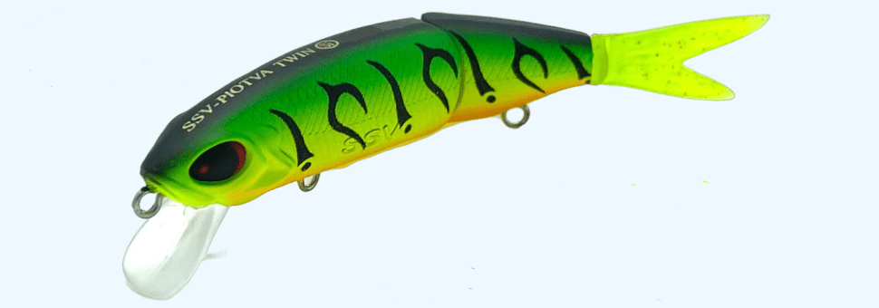 Воблер SSV Plotva Twin SP 113мм 13.5гр 0.6-1.7м #DD-30 Воблер SSV Plotva Twin SP 113мм 13.5гр 0.6-1.7м #DD-30