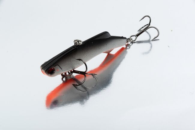 Раттлин ZANDERMASTER Venom 73S 73мм 17гр #06 Раттлин ZANDERMASTER Venom 73S 73мм 17гр #06