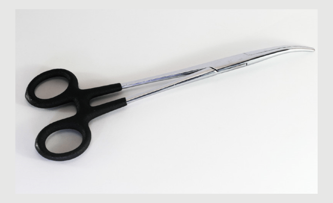 Корцанг изогнутый 19см прорезиненные ручки Корцанг изогнутый 19см прорезиненные ручки