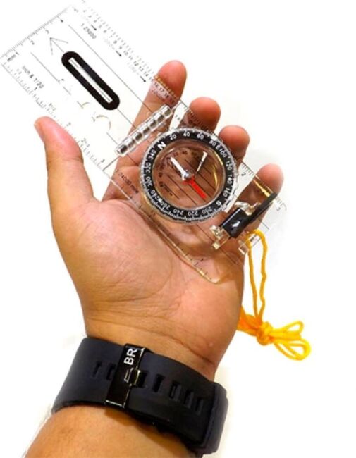 Компас планшетный СЛЕДОПЫТ жидкостный с визиром и линейкой PF-TCP-02