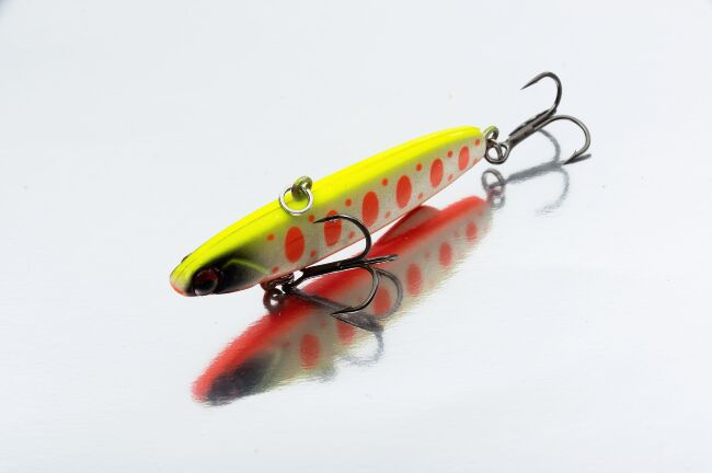 Раттлин ZANDERMASTER Intro 80S 80мм 28гр #25