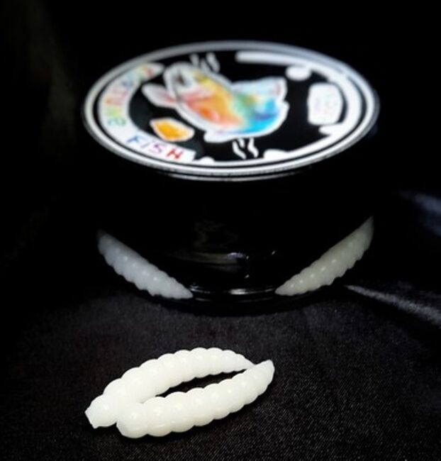 Силиконовая приманка FORTUNE FISH Личинка1 #12 (белый) 8шт/уп