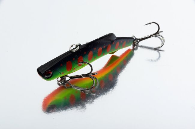 Раттлин ZANDERMASTER Venom 80S 80мм 23гр #19