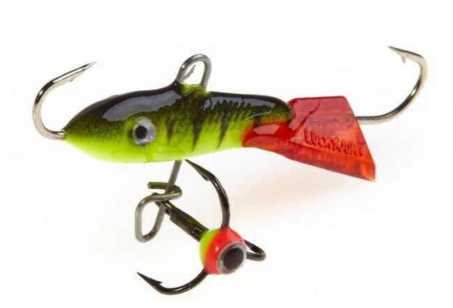 Балансир Lucky John CLASSIC 3 с тр. 30мм/31RT блистер Балансир Lucky John CLASSIC 3 с тр. 30мм/31RT блистер