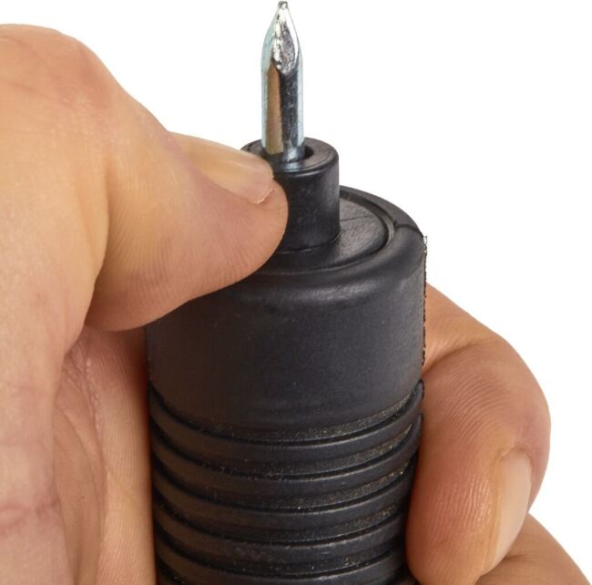 Спасалки Lucky John ICE SPIKES со шнуром 178см Спасалки Lucky John ICE SPIKES со шнуром 178см