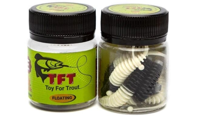 TFT Приманка силиконовая 77 мм. WORMS Цвет: W-28 Чёрный-Белый, Аромат: Сыр, 8 шт. TFT Приманка силиконовая 77 мм. WORMS Цвет: W-28 Чёрный-Белый, Аромат: Сыр, 8 шт.