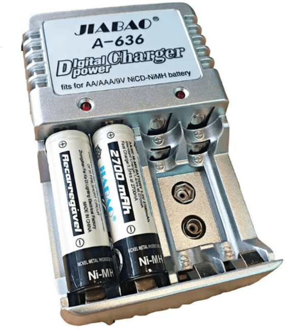 Зарядное устройтво для NICD-NIMH аккумуляторов (AA/AAA/9V) JIABAO A-636