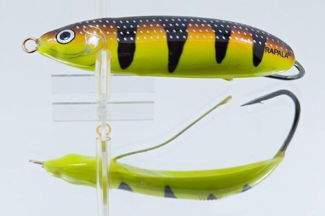 Блесна колеб незацепляйка RAPALA Weedless Minnow Spoon 8см 22гр RMS08-FYBT Блесна колеб незацепляйка RAPALA Weedless Minnow Spoon 8см 22гр RMS08-FYBT