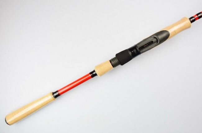 Спиннинг PONTOON21 Seven&Eleven 2,41м 9-28гр Ex. Fast SES7116XF