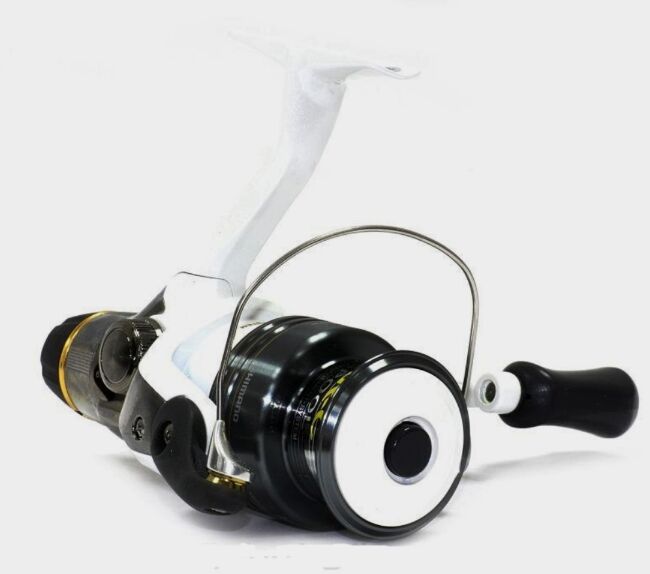 Катушка Shimano Stradic 1500 GTM-RC