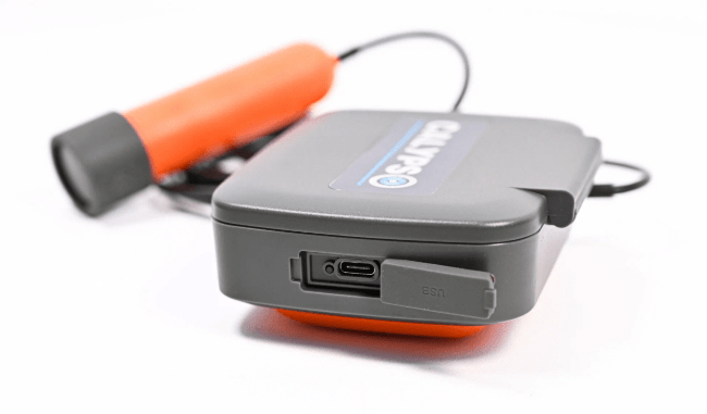 Портативный 2-х лучевой эхолот с глубомером ТМ CALYPSO модель FFS-02 COMFORT PLUS Портативный 2-х лучевой эхолот с глубомером ТМ CALYPSO модель FFS-02 COMFORT PLUS