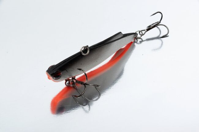 Раттлин ZANDERMASTER Venom 93S 93мм 28гр #06