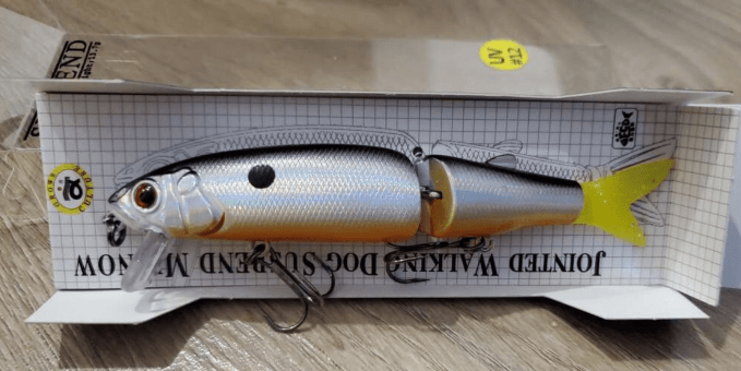 Воблер Grows Culture Magallon 113мм 13.7гр #12 GHOST Воблер Grows Culture Magallon 113мм 13.7гр #12 GHOST