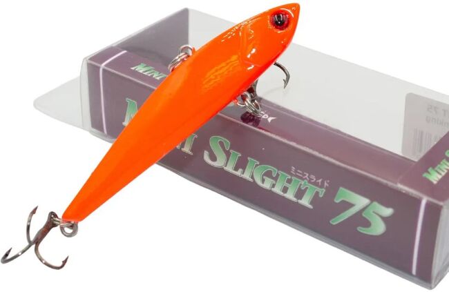 Раттлин GROWS CULTURE Eclipse Mini Slight 75, 75мм 15гр тонущий #120 Раттлин GROWS CULTURE Eclipse Mini Slight 75, 75мм 15гр тонущий #120