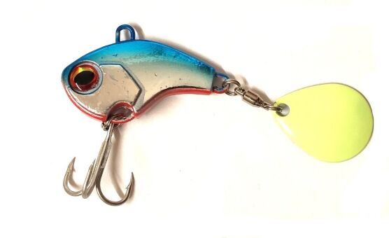 Тейл-спиннер GROWS CULTURE Little Bomb 18гр #011 Тейл-спиннер GROWS CULTURE Little Bomb 18гр #011