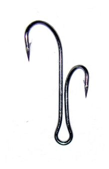 Крючок двойной FISH SEASON Живцовый разноуровневый непаяный №2/0 черн 7шт/уп 8250-2/0F