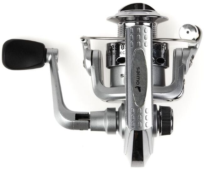 Катушка безынерционная Salmo ICE STORM 3 1000FD Катушка безынерционная Salmo ICE STORM 3 1000FD