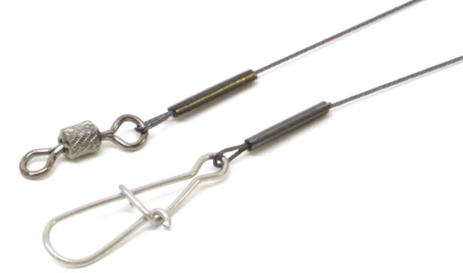 Поводок WAHO Titanium 0.30мм 9кг 15см 2шт/уп